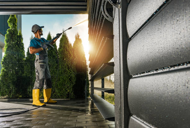 Best Commercial Pressure Washing  in Charlotte Harbor, FL